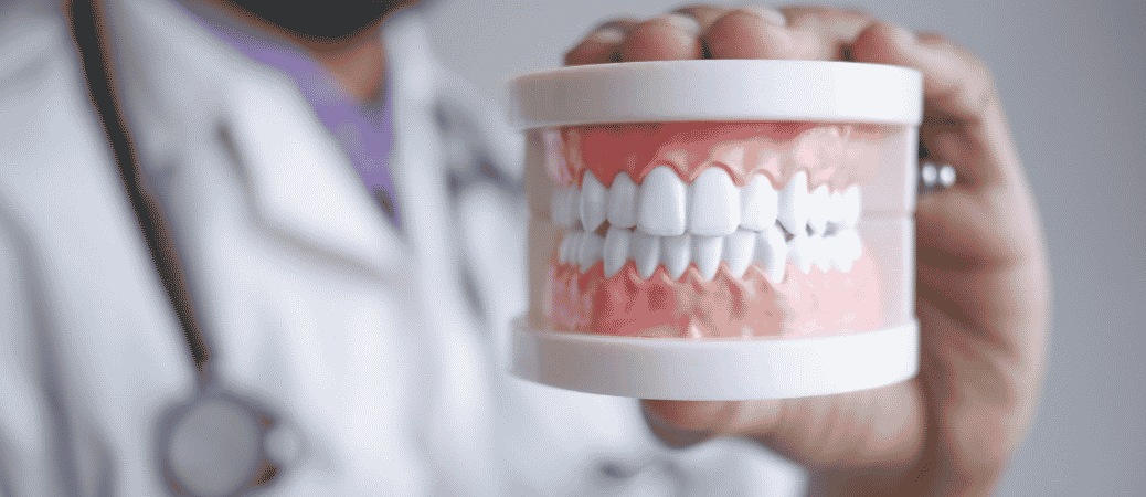 Why Loose Dentures Can Accelerate Jawbone Shrinkage: Facts, Risks, And Solutions